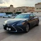 للبيع لكزس 2020 ES250 السعر 77
