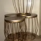 طاوله مع عدد 4 خدمه
