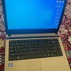 للبيع لاب توب acre مستعمل الخرج