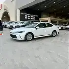 تويوتا كامري. نص فل LE بنزين. 2025