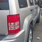 jeep ليبرتي 2011