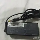 شاحن لابتوب أصلي مستخدم نظيف
