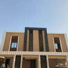 دور وشقة بصك مساحة الارض 320م عكاظ تقسيم ممتاز