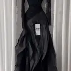 فستان جديد لم يلبس السبب المقاس كبير مقاس M