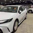 تايوتا كامري 2025 LE بنزين