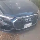 مصدومه أودي كيو3 موديل 2020 لون ازرق