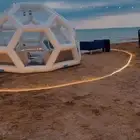 مخيم على البحر يتميز بخصوصية تامة يتسع ل 50 شخص