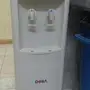 مكنسه وبراده ماء للبيع
